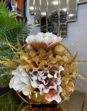 sepet model çiçek arajmanı gold