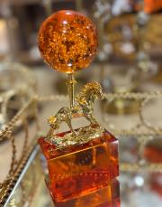 kristal toplu at obje turuncu