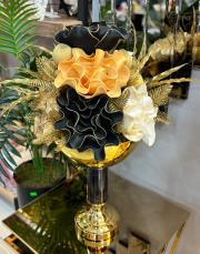 cam ayak büyük çiçek arajmanı siyah siyah