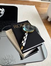 kitap kutusu ve büyüteç seti ...