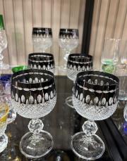 elmas siyah kahve yanı su bardağı 