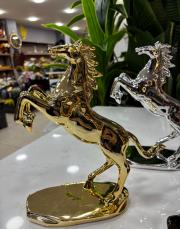 dekoratif at obje döküm gold