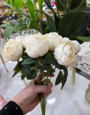 şakayık demeti krem 2