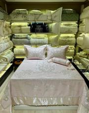 yatak örtüsü pembe