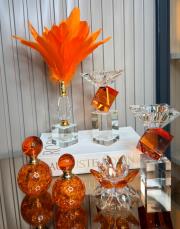 kristal bal set 6 parça [ 2 li şamdan, tüy, 2li parfüm dekor,lotus] turuncu